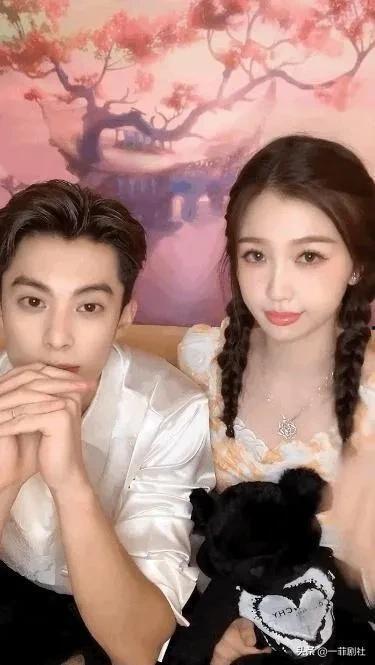 娱乐圈吃瓜爆料女星小说,揭秘那些年我们吃过的瓜,女星背后的故事